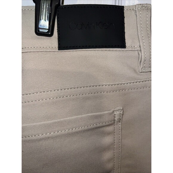 Calvin Klein Men's Stretch Tech 5-Pocket Pant Khaki Tan 40 x 32 Stretch Waist - Picture 9 of 16
